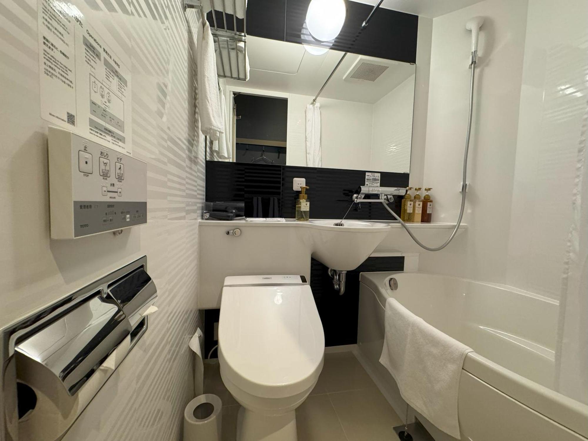 Travelodge Kyoto Shijo Omiya Exterior photo